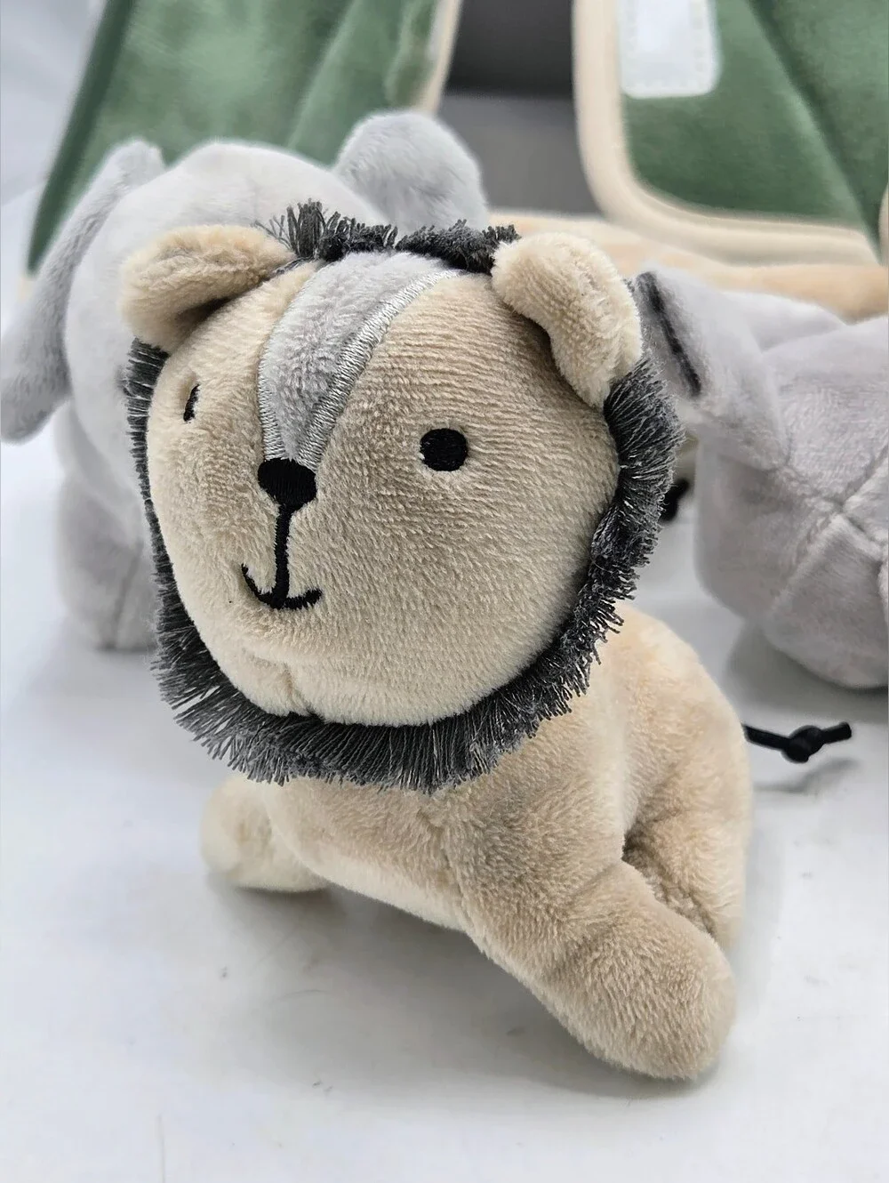 Lambs & Ivy Safari Tent Plush Nursery Toy Set Green Plush Animals 5pc - Picture 13 of 16